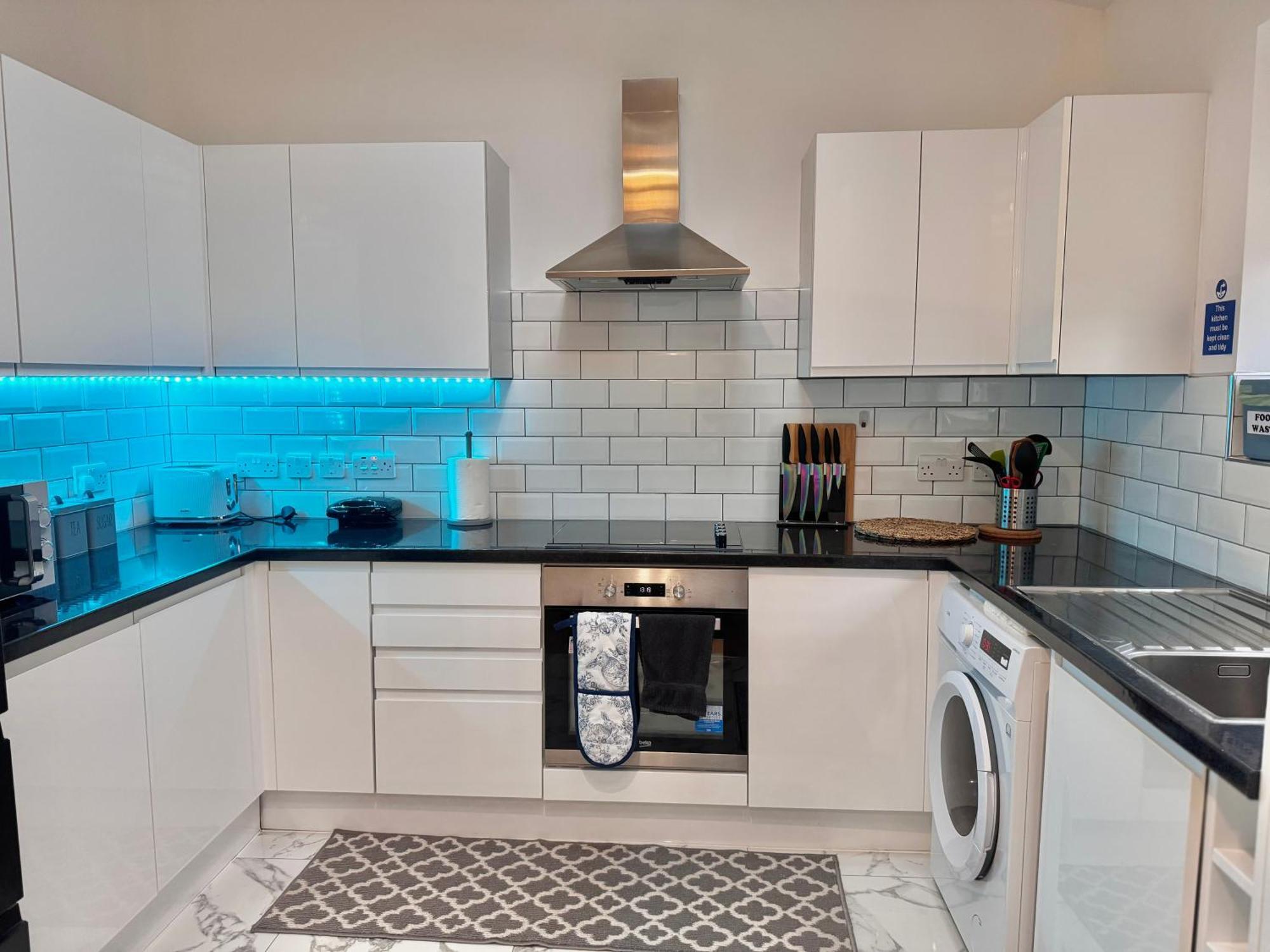 Modern 1-Bed Apt 30Min To Central London & Parking Esterno foto