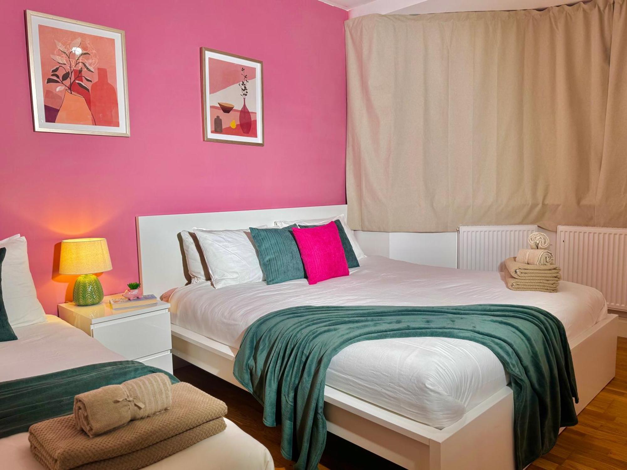 Modern 1-Bed Apt 30Min To Central London & Parking Esterno foto