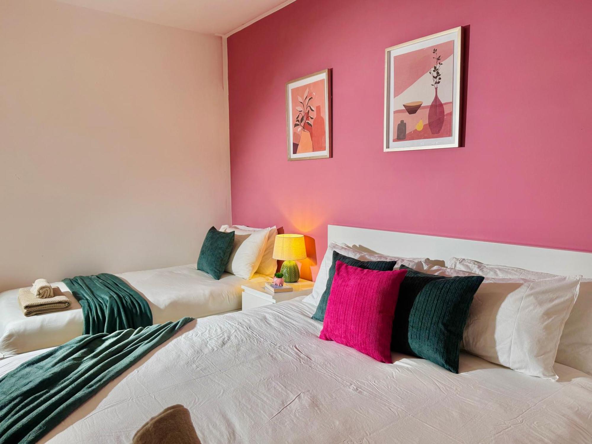 Modern 1-Bed Apt 30Min To Central London & Parking Esterno foto