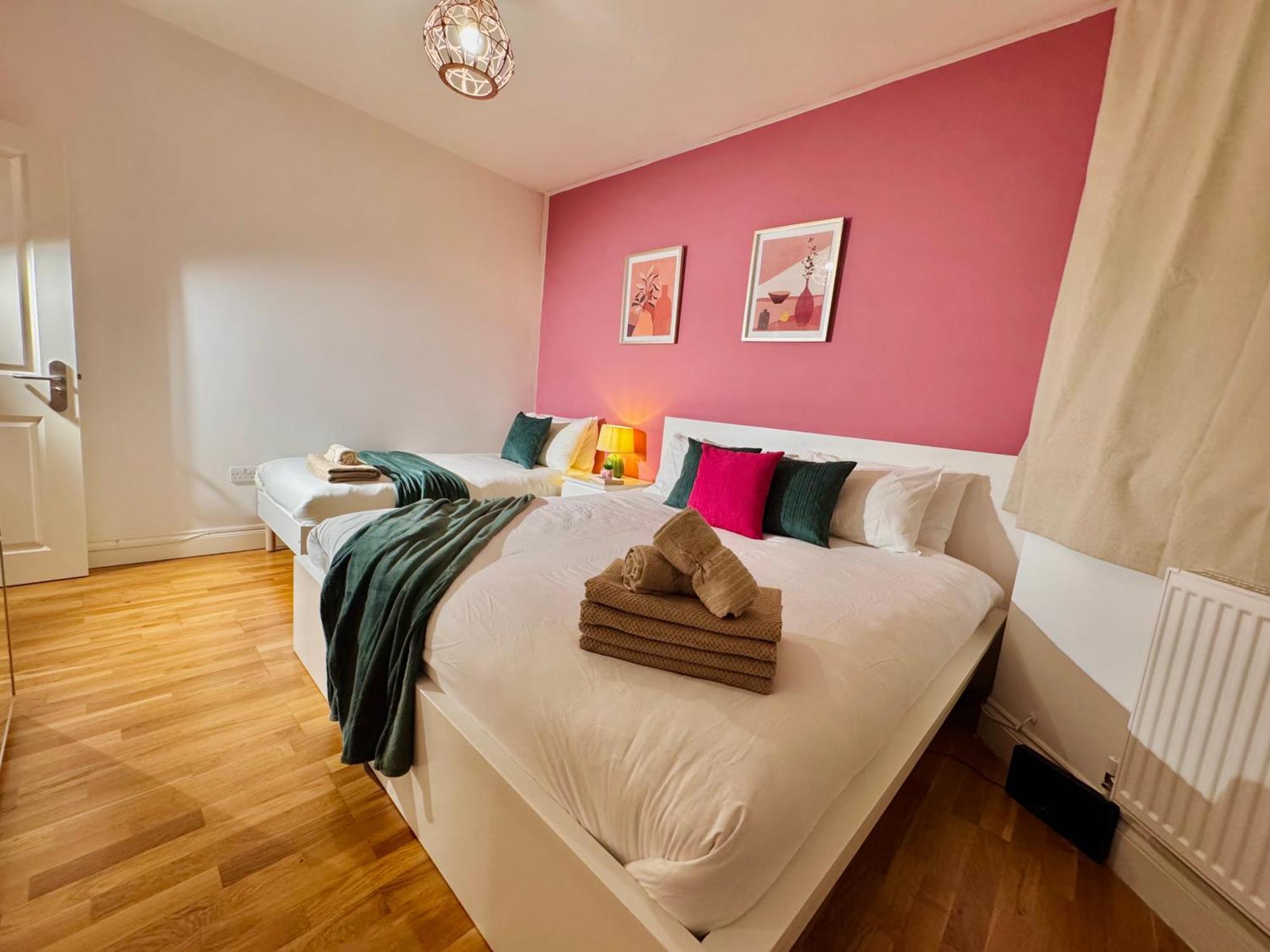 Modern 1-Bed Apt 30Min To Central London & Parking Esterno foto